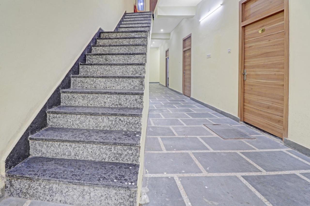 גוואליור Collection O Pearl Inn Guest House מראה חיצוני תמונה