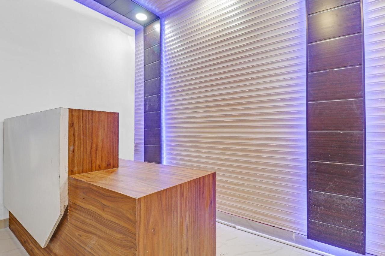 גוואליור Collection O Pearl Inn Guest House מראה חיצוני תמונה